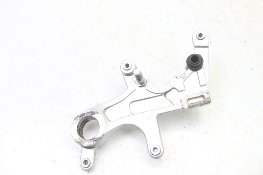 photo de REAR CALIPER BRACKET SMALL MX THUNDER 250