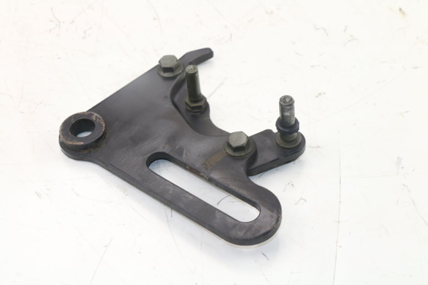 photo de REAR CALIPER BRACKET RAZZO STR 50 (2009 - 2018)