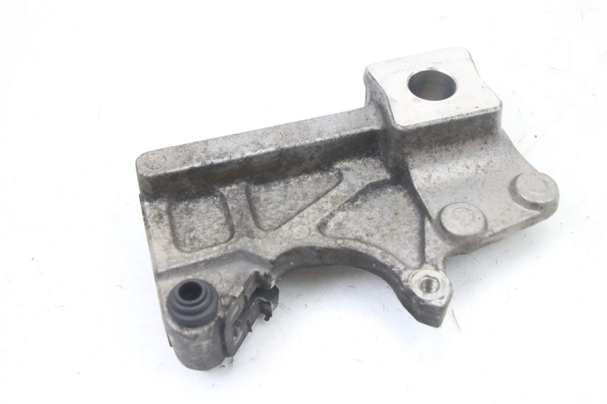 photo de REAR CALIPER BRACKET SUZUKI GSX F GSXF 650 (2007 - 2015)