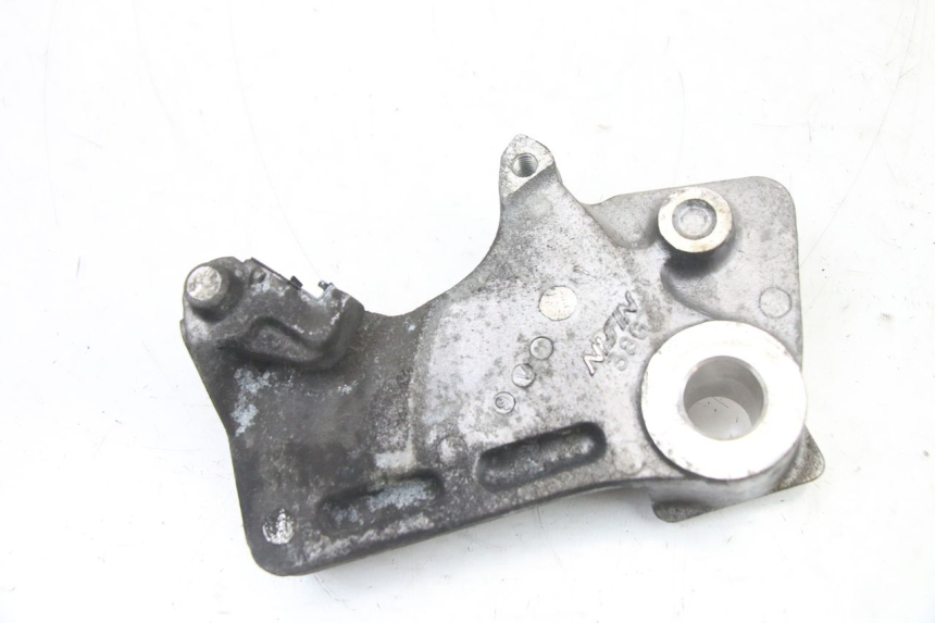 photo de REAR CALIPER BRACKET SUZUKI GSX F GSXF 650 (2007 - 2015)