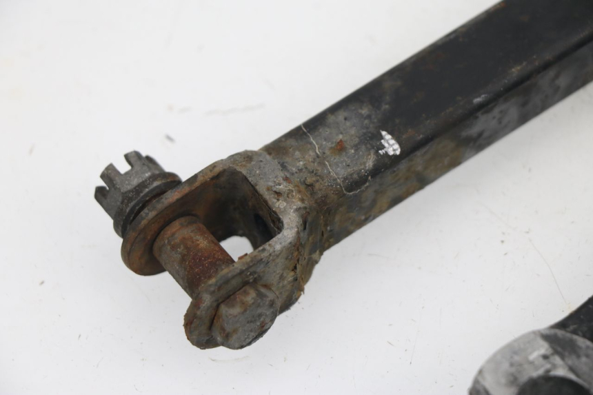 photo de REAR CALIPER BRACKET SUZUKI GSXF GSX F 600 (1988 - 1997) - Zoom on usage condition