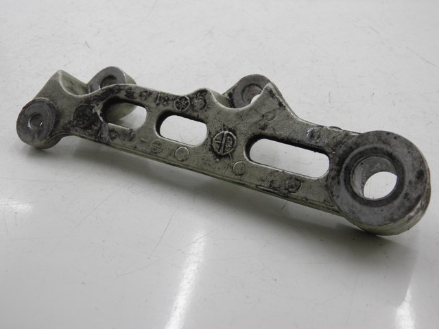 photo de REAR CALIPER BRACKET YAMAHA FZX FAZER 750 (1987 - 1998) - Main view