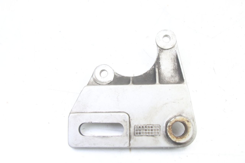 photo de REAR CALIPER BRACKET YAMAHA TZR 50 (2008 - 2016)