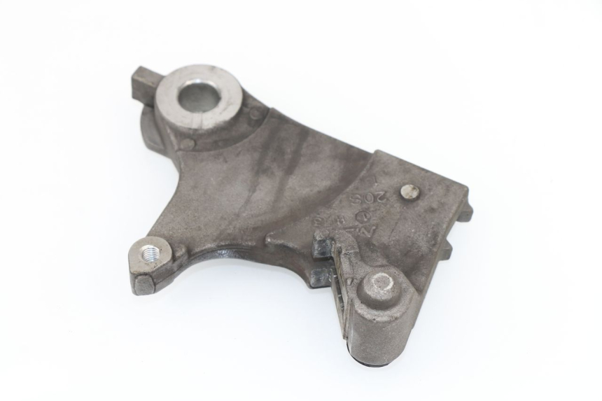 photo de REAR CALIPER BRACKET YAMAHA XJ6 600 (2008 - 2016)