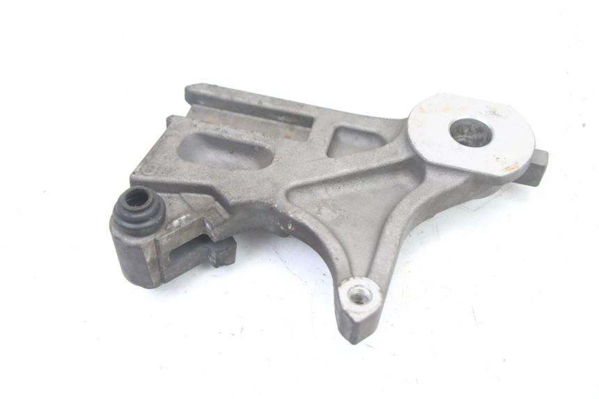 photo de REAR CALIPER BRACKET YAMAHA XJ6 ABS 600 (2008 - 2016)