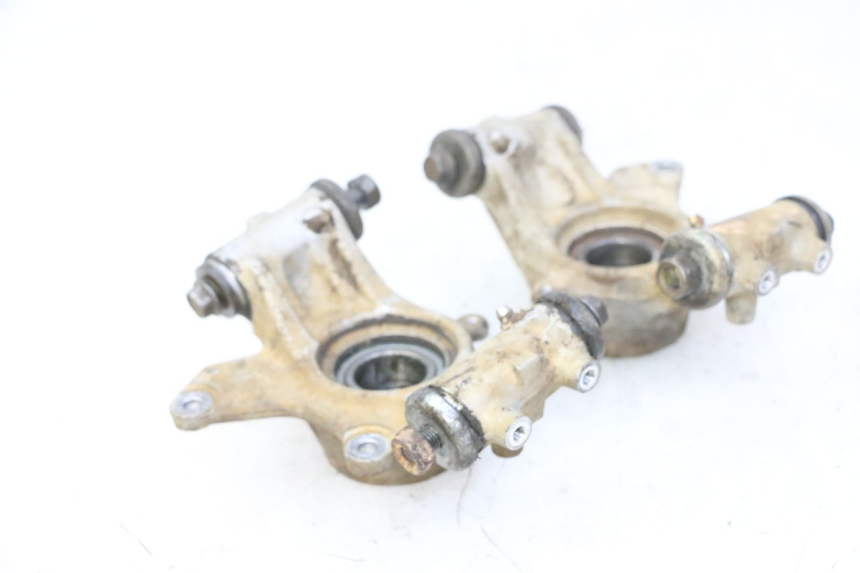 photo de REAR CALIPER BRACKET YAMAHA YFM GRIZZLY 550 (2008 - 2015)