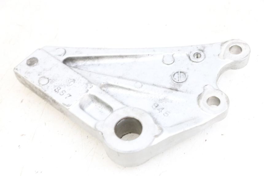 photo de REAR CALIPER BRACKET KAWASAKI ZR 7 750 (1999 - 2001) - Zoom on usage condition