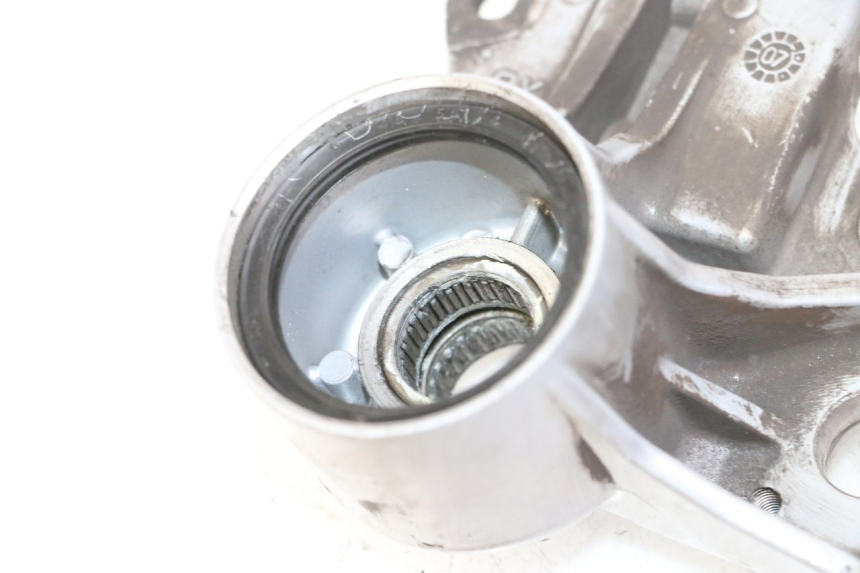 photo de FRONT CALIPER BRACKET PIAGGIO MP3 125 (2006 - 2014)