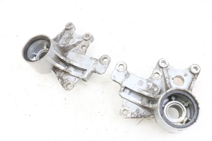 photo de FRONT CALIPER BRACKET PIAGGIO MP3 RL 250 (2007 - 2010) - Main view