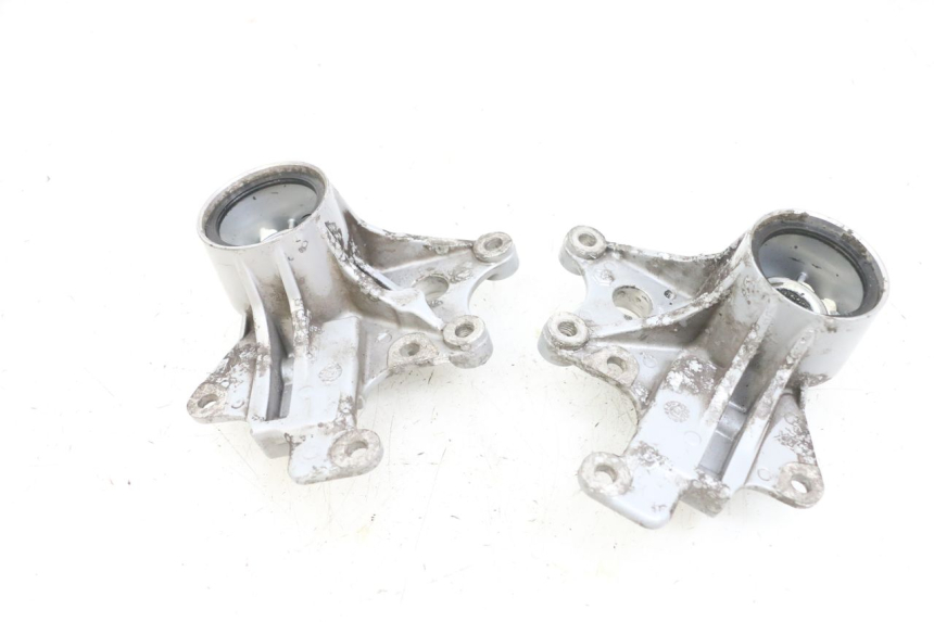 photo de FRONT CALIPER BRACKET PIAGGIO MP3 RL 250 (2007 - 2010) - Component detail