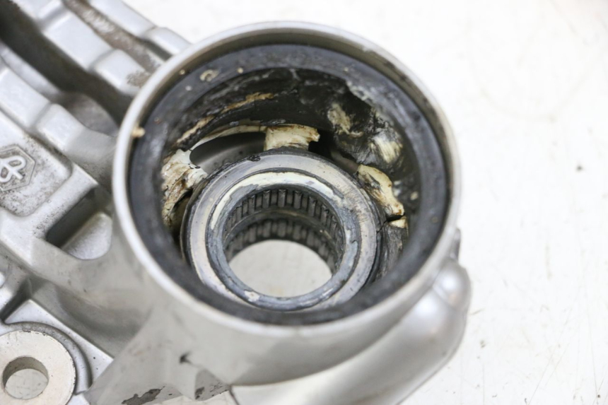 photo de FRONT CALIPER BRACKET PIAGGIO VESPA GTS SUPER IE 125 (2009 - 2016) - Product overview