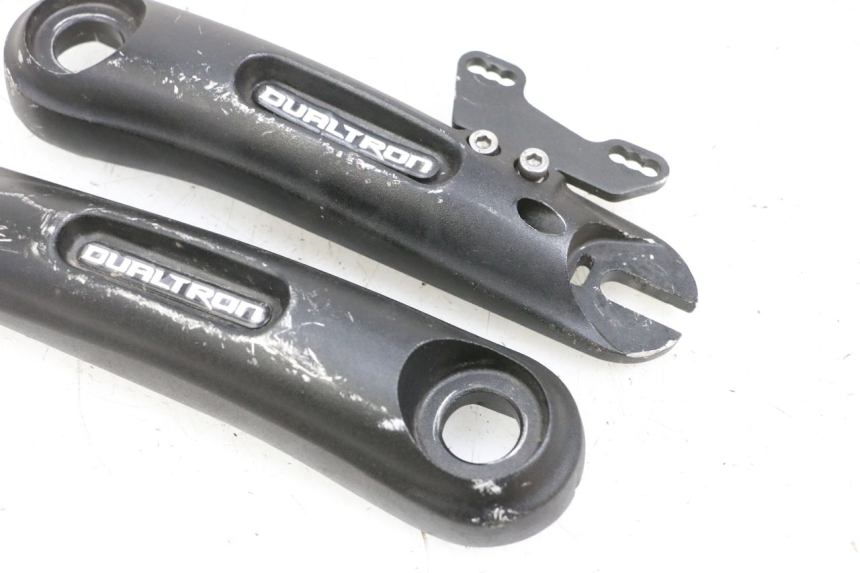 photo de FRONT BRAKE CALIPER BRACKET DUALTRON VICTOR LIMITED 1