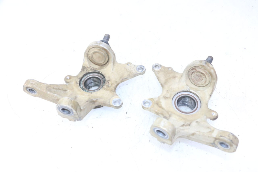 photo de FRONT CALIPER BRACKET YAMAHA YFM GRIZZLY 550 (2008 - 2015)