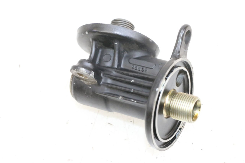 photo de OIL FILTER BRACKET MV AGUSTA BRUTALE R WALLY 910 (2008 - 2008) - Technical close-up