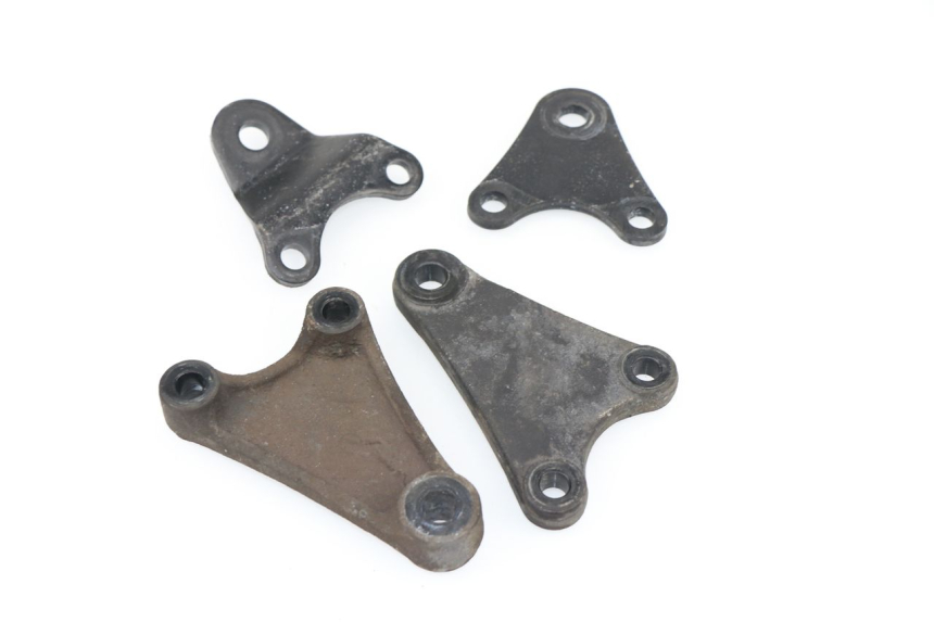 photo de ENGINE MOUNT HONDA CBF N 600 (2008 - 2010)