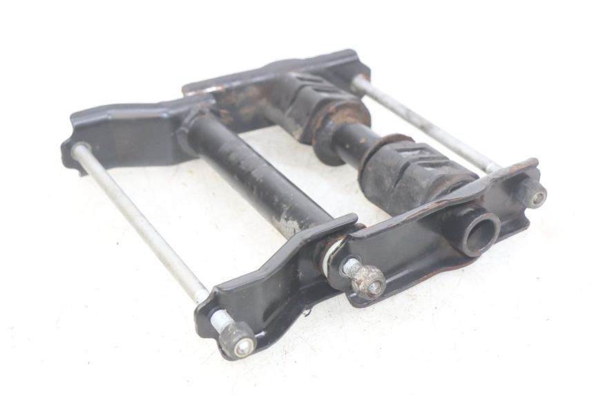 photo de ENGINE MOUNT PEUGEOT CITYSTAR 125 (2011 - 2017)