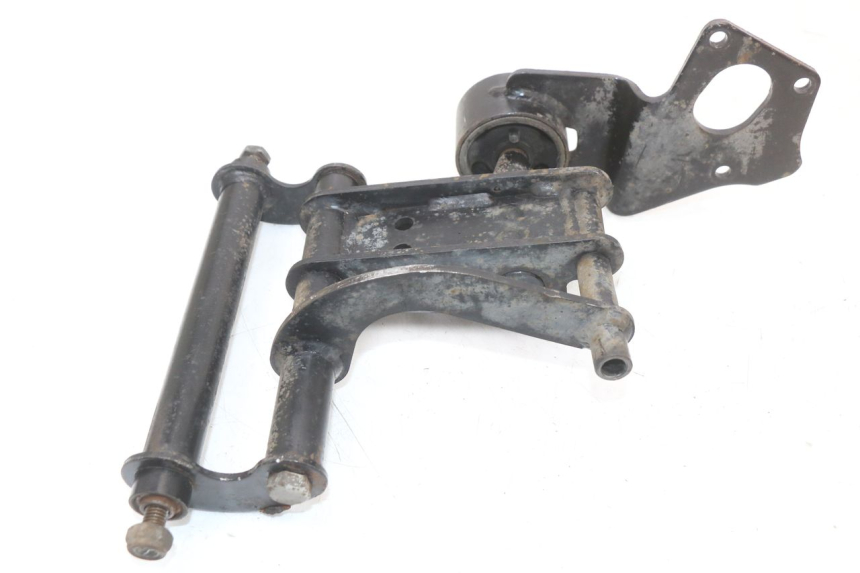 photo de ENGINE MOUNT PIAGGIO FLY 4T 50 (2004 - 2010)