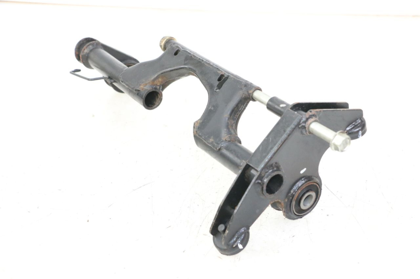 photo de ENGINE MOUNT KYMCO GRAND DINK 125 (2008 - 2014)