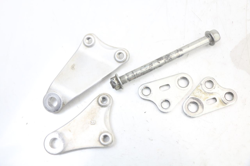 photo de ENGINE MOUNT HONDA CRF R 250 (2020 - 2021)