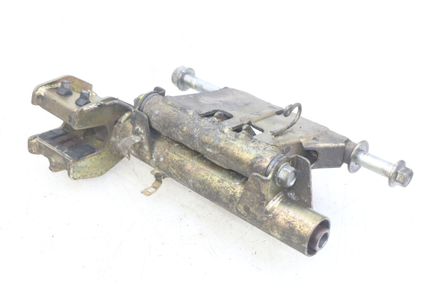 photo de ENGINE MOUNT HONDA FES PANTHEON 2T 125 (1998 - 2002)