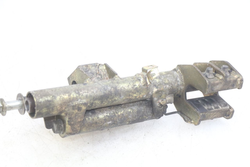 photo de ENGINE MOUNT HONDA FES PANTHEON 2T 125 (1998 - 2002)