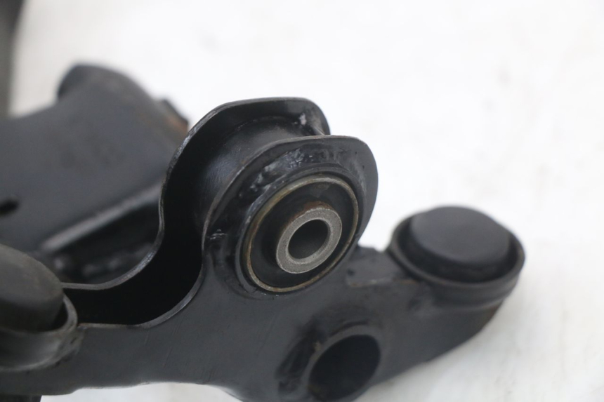 photo de ENGINE MOUNT KYMCO SUPER 8 125 (2008 - 2015)