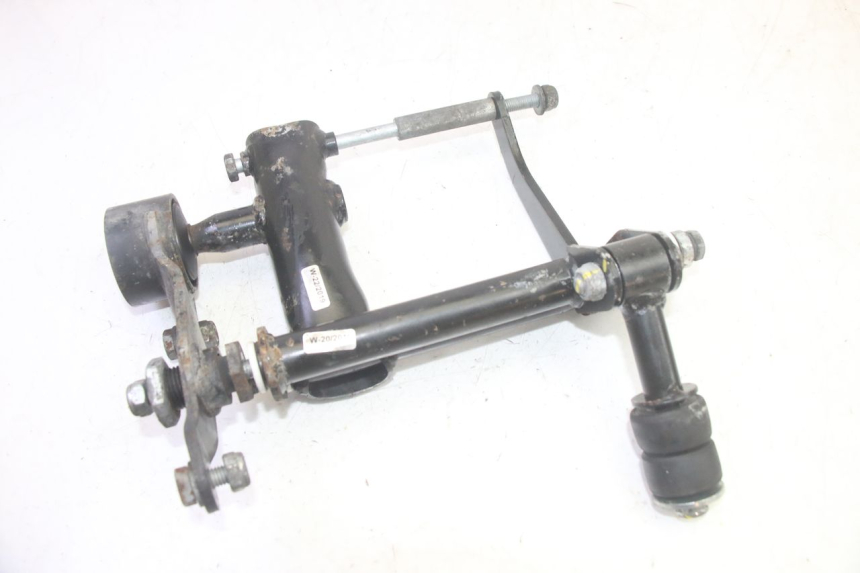 photo de ENGINE MOUNT PIAGGIO MP3 HPE 350 (2018 - 2020) - Zoom on usage condition