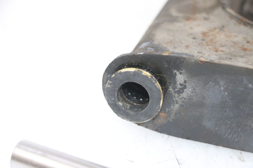 photo de ENGINE MOUNT PIAGGIO MP3 LT 400 (2007 - 2012)
