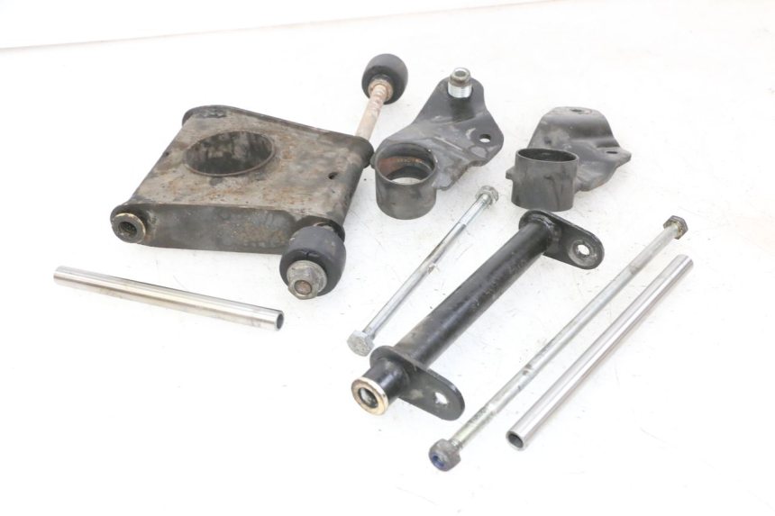 photo de ENGINE MOUNT PIAGGIO MP3 LT 400 (2007 - 2012)
