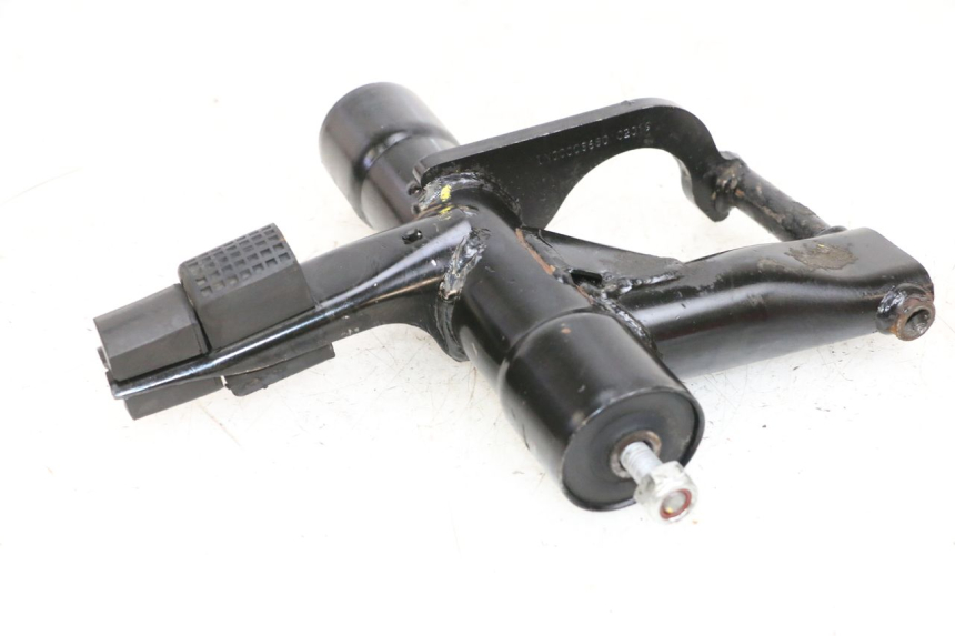 photo de ENGINE MOUNT PIAGGIO NEW TYPHOON 50 (2018 - 2021) - Zoom on usage condition