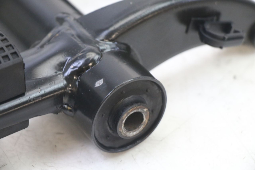 photo de ENGINE MOUNT PIAGGIO NRG POWER PUREJET 50 (2018 - 2021)