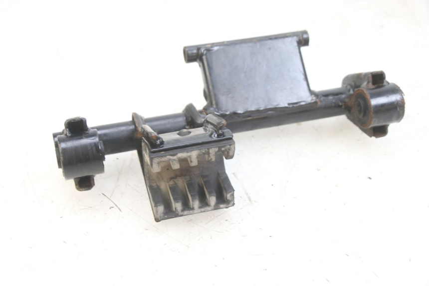 photo de ENGINE MOUNT PEUGEOT SPEEDFIGHT 4 4T 50 (2015 - 2019)
