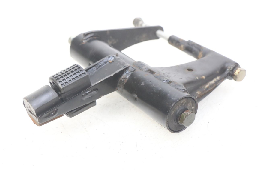 photo de ENGINE MOUNT PIAGGIO FLY 2T 50 (2004 - 2017)