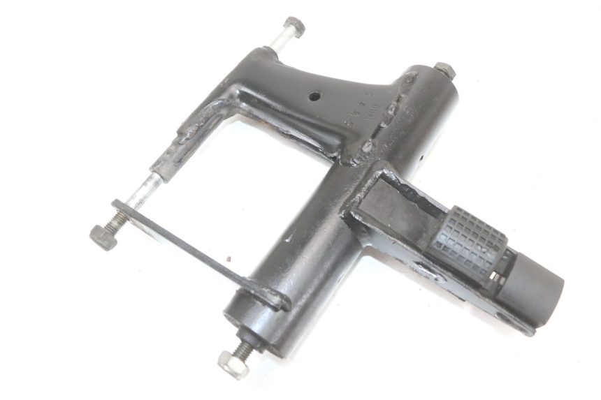 photo de ENGINE MOUNT PIAGGIO FLY 2T 50 (2004 - 2017)