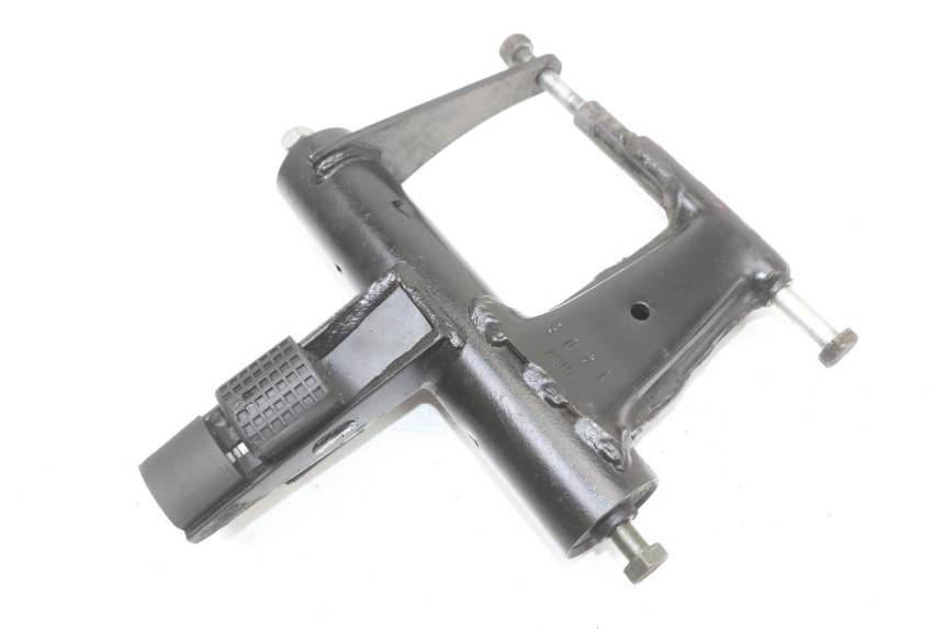 photo de ENGINE MOUNT PIAGGIO FLY 2T 50 (2004 - 2017)
