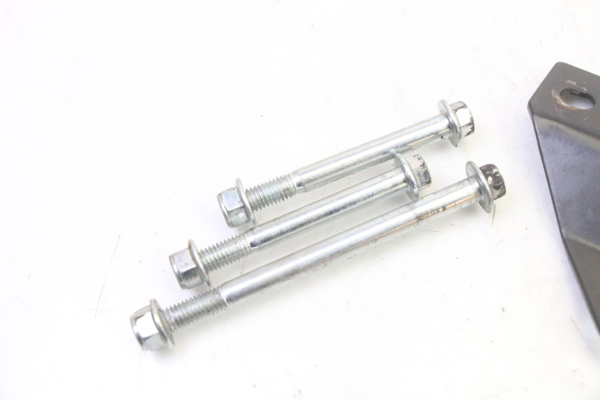 photo de ENGINE MOUNT APOLLO RFZ 125