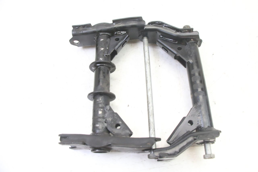 photo de ENGINE MOUNT PEUGEOT SATELIS 125 (2013 - 2018)