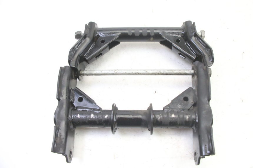 photo de ENGINE MOUNT PEUGEOT SATELIS 125 (2013 - 2018)