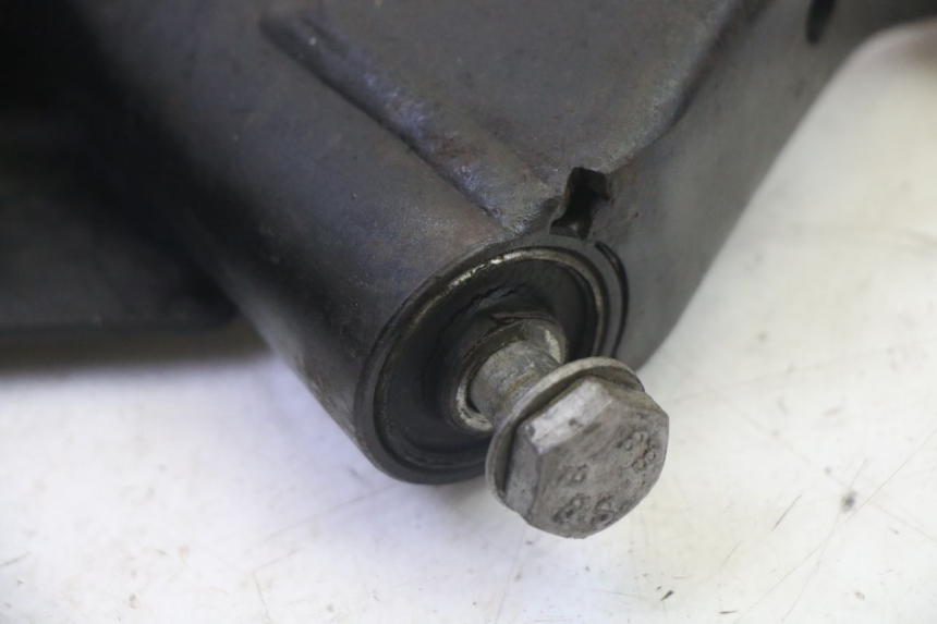 photo de ENGINE MOUNT APRILIA SR R 2T LC 50 (2018 - 2021)