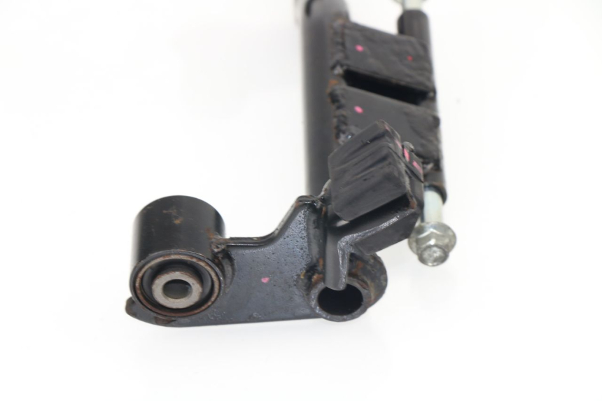 photo de ENGINE MOUNT SYM MIO 50 (2011 - 2017)