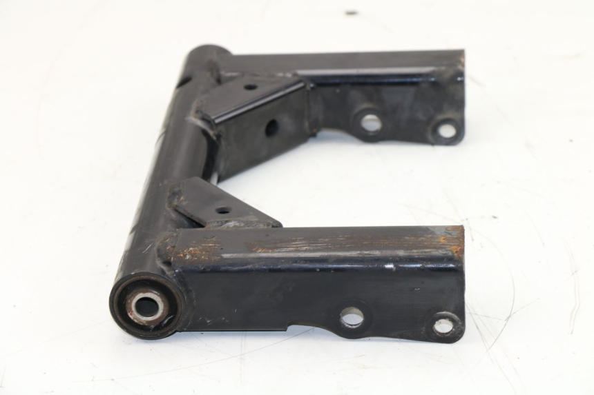 photo de ENGINE MOUNT YAMAHA TRICITY 125 (2012 - 2016)