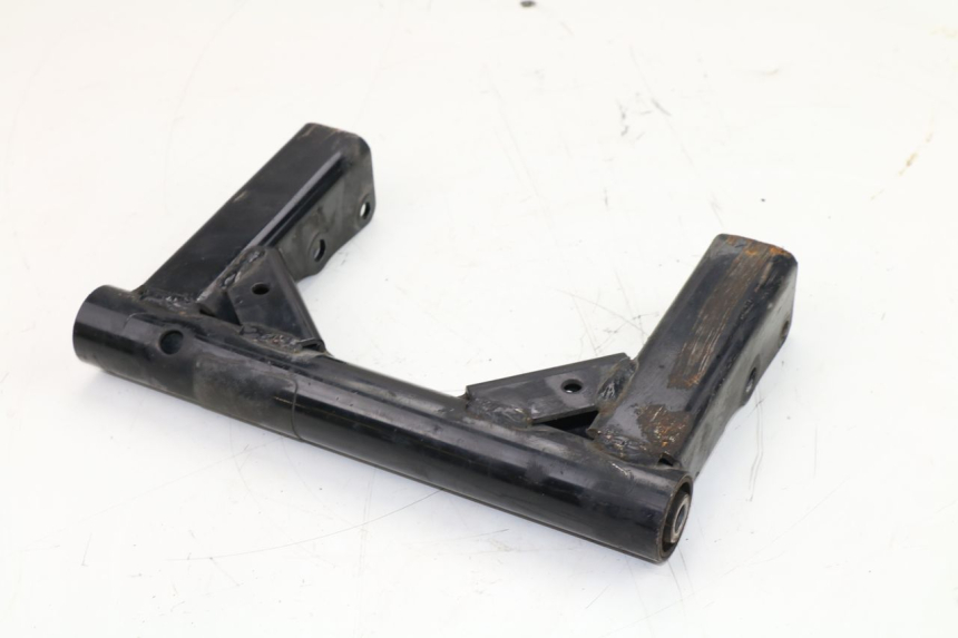 photo de ENGINE MOUNT YAMAHA TRICITY 125 (2012 - 2016)