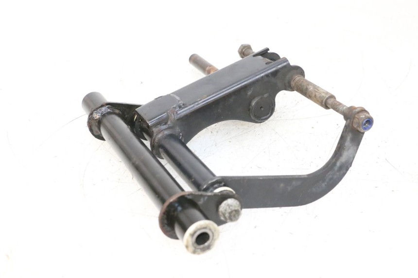 photo de ENGINE MOUNT PIAGGIO VESPA GTS SUPER IE 125 (2009 - 2016) - Product overview