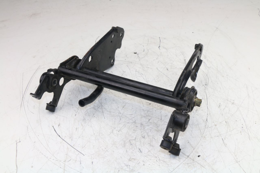 photo de ENGINE MOUNT YAMAHA VITY 125 (2008 - 2013)