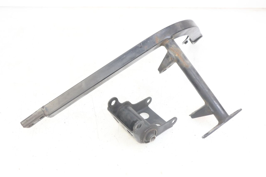 photo de ENGINE MOUNT DAELIM VJ ROADWIN FI 125 (2008 - 2017)