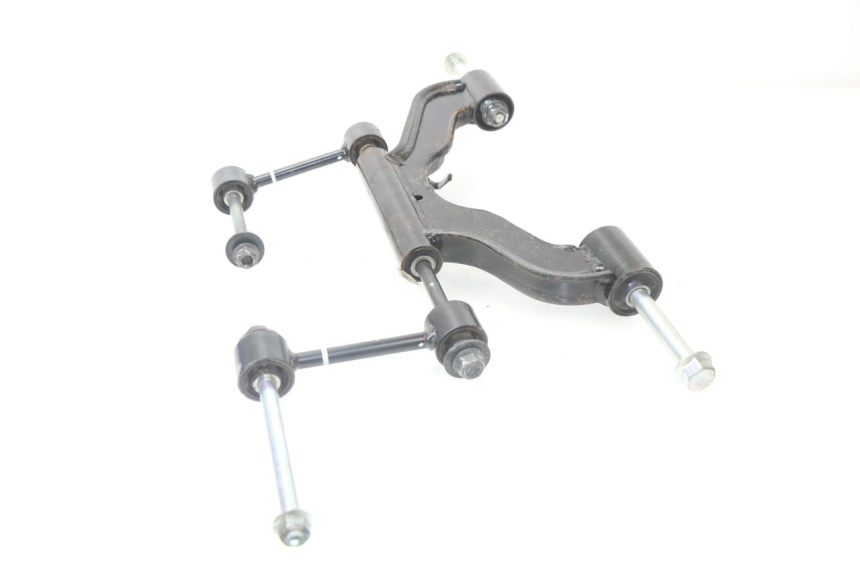 photo de ENGINE MOUNT YAMAHA XMAX X-MAX ABS 125 (2014 - 2016) - Zoom on usage condition