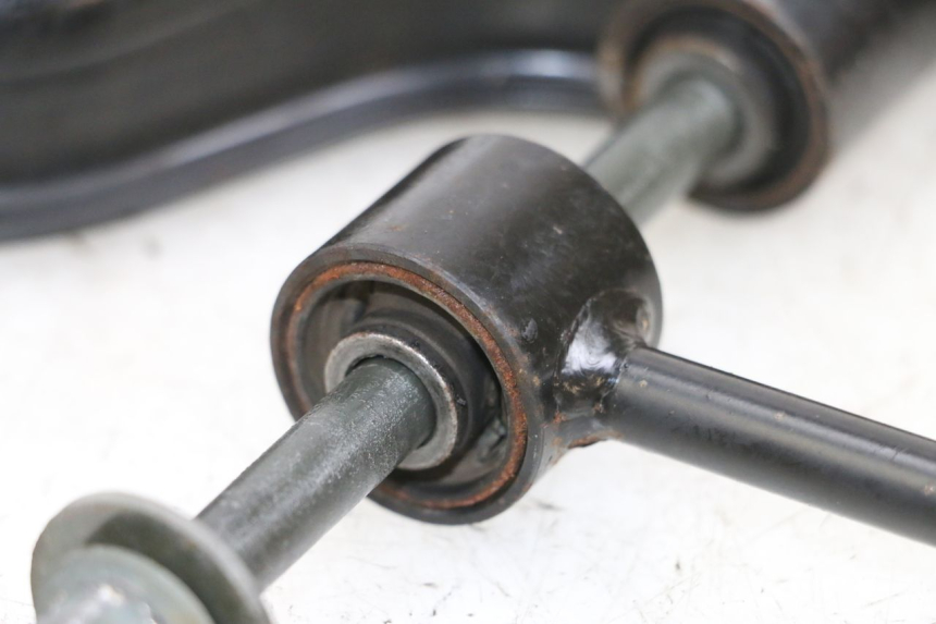 photo de ENGINE MOUNT YAMAHA XMAX X-MAX 125 (2006 - 2009) - Markings and original references