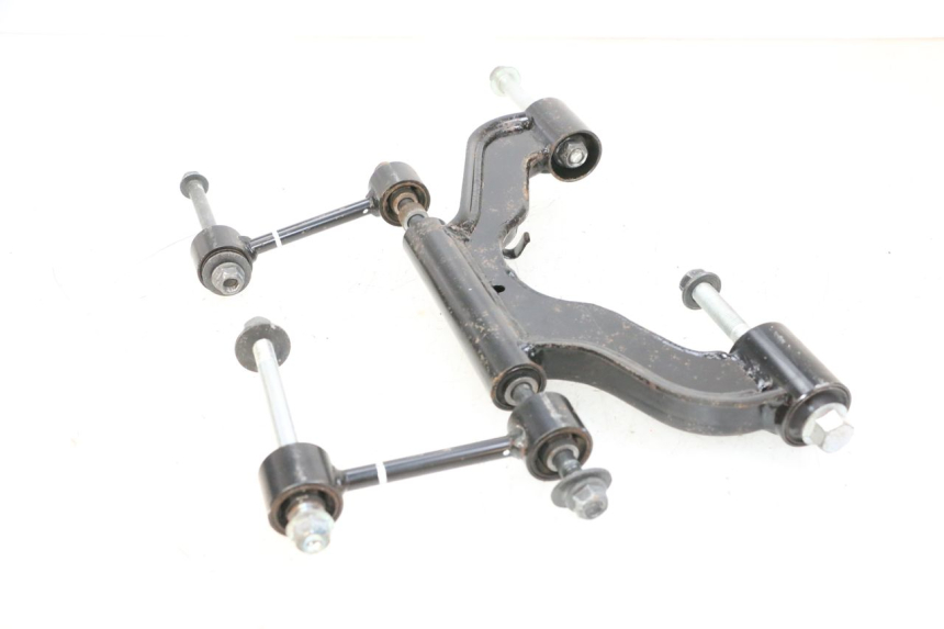 photo de ENGINE MOUNT YAMAHA X-MAX XMAX 125 (2010 - 2013) - Component detail