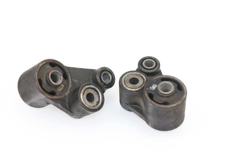 photo de ENGINE MOUNT YAMAHA XJR 1300 (1998 - 2002)
