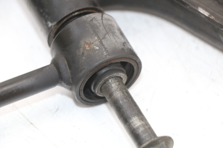 photo de ENGINE MOUNT YAMAHA XMAX X-MAX ABS 125 (2017 - 2020)